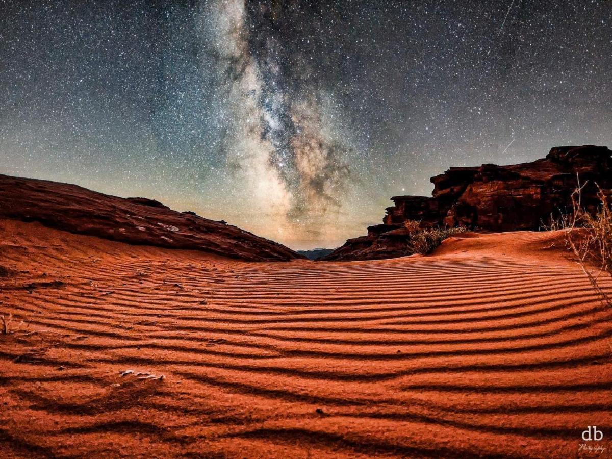 Wadi Rum Bedouin Tour With A Camp 외부 사진