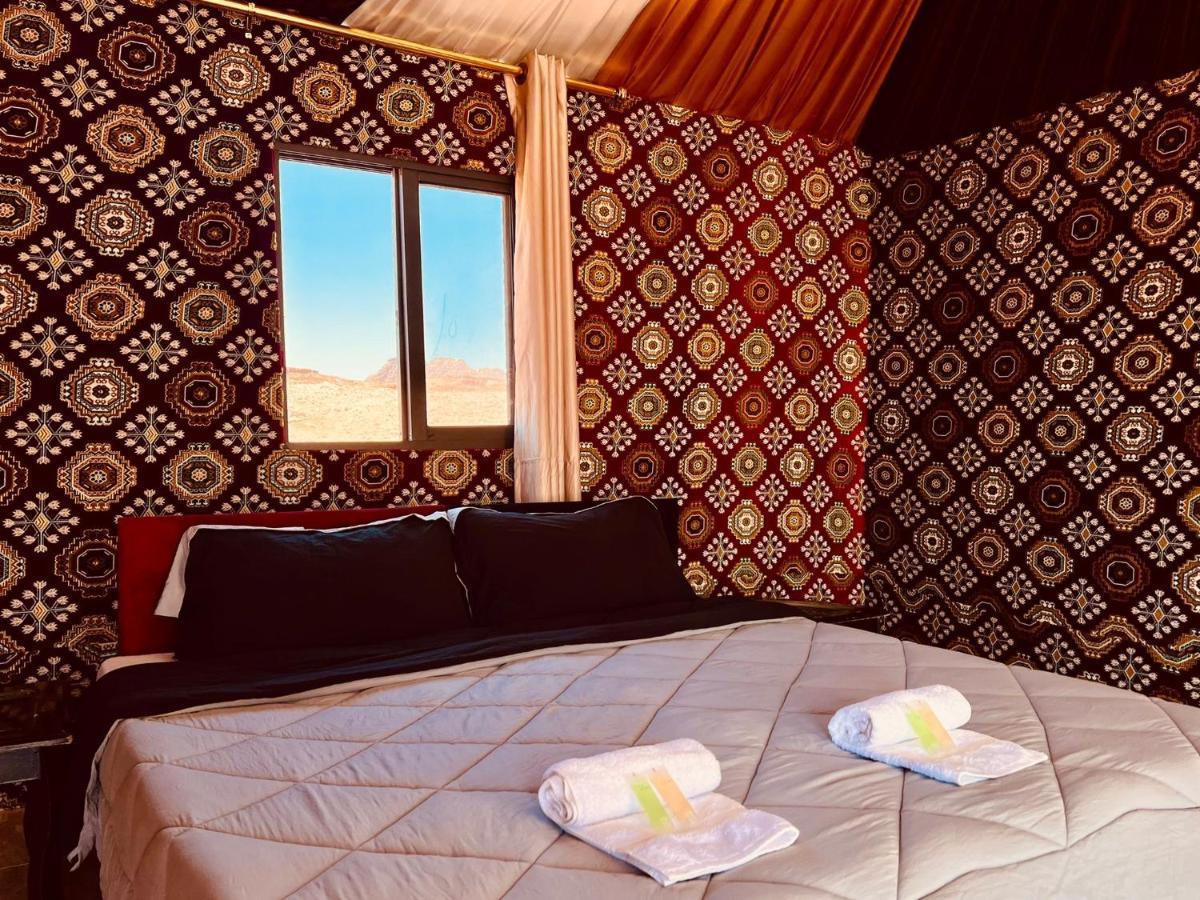 Wadi Rum Bedouin Tour With A Camp 외부 사진